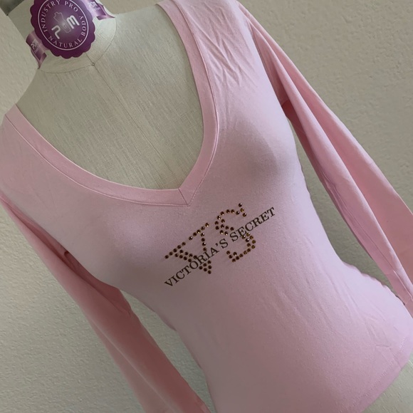 Pink blouse size Small - Picture 5 of 5